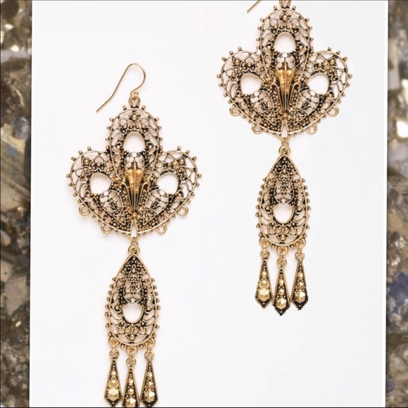 Jewelry - Filigree Statement Earrings